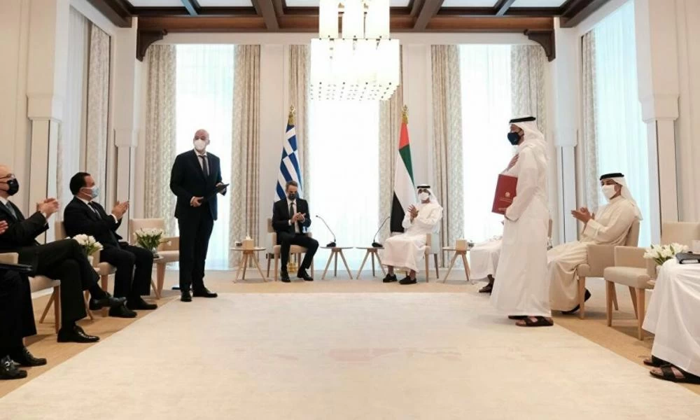 Τα κόμματα της Βουλής θα ενημερώσει ο Δένδιας για την συμφωνία με τα ΗΑΕ